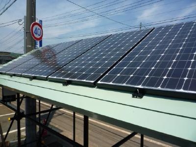 太陽光発電パネル設置完了